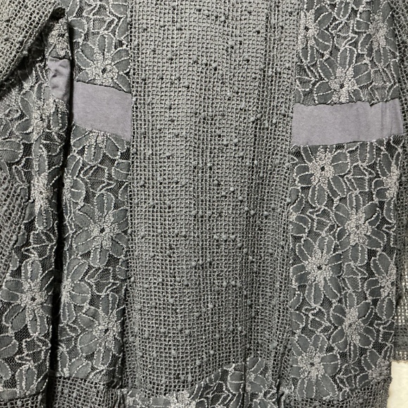 Womens tunics - Picture 7 of 8